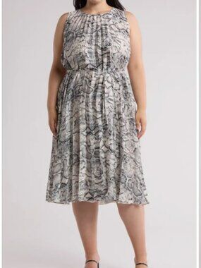 T TAHARI Plus Size Shift Dress - Ivory Snake Print - 1X